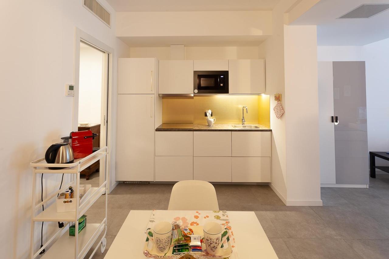 Kita House Apartment Bergamo Bagian luar foto
