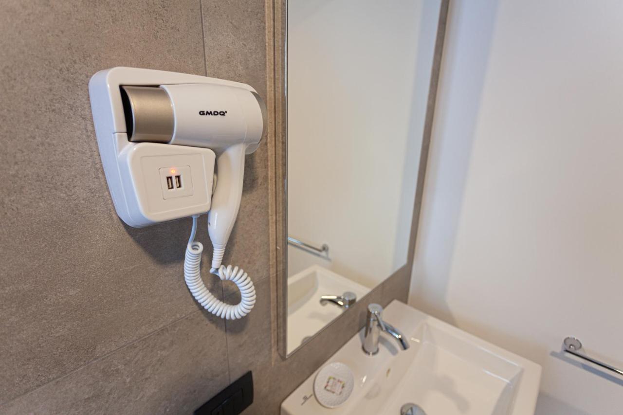 Kita House Apartment Bergamo Bagian luar foto