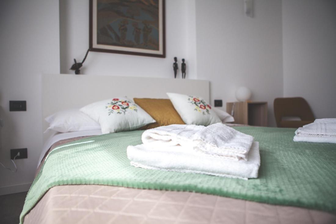 Kita House Apartment Bergamo Bagian luar foto